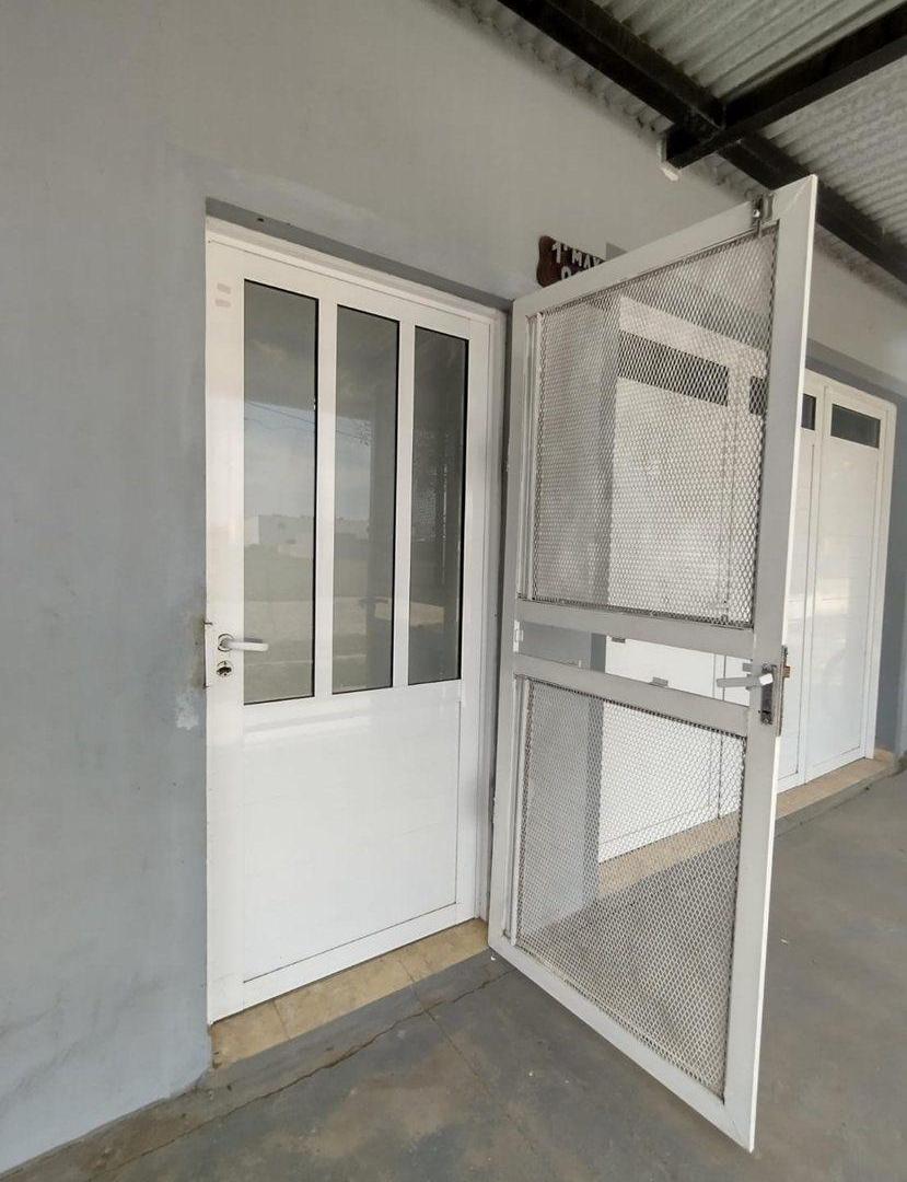 Foto de Casa con Local Comercial al Frente, imagen 5