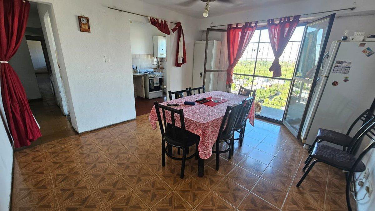 Foto de VENTA DEPTO. B° EL POZO TORRE 7, imagen 2