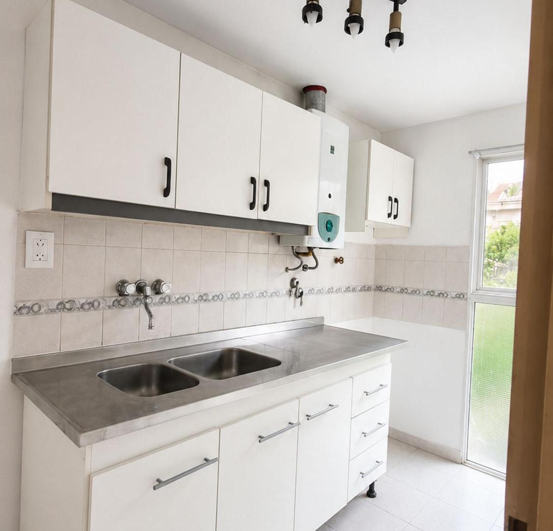 Foto de ALQUILER - DEPARTAMENTO 2 DORMITORIOS - CENTRO, imagen 2