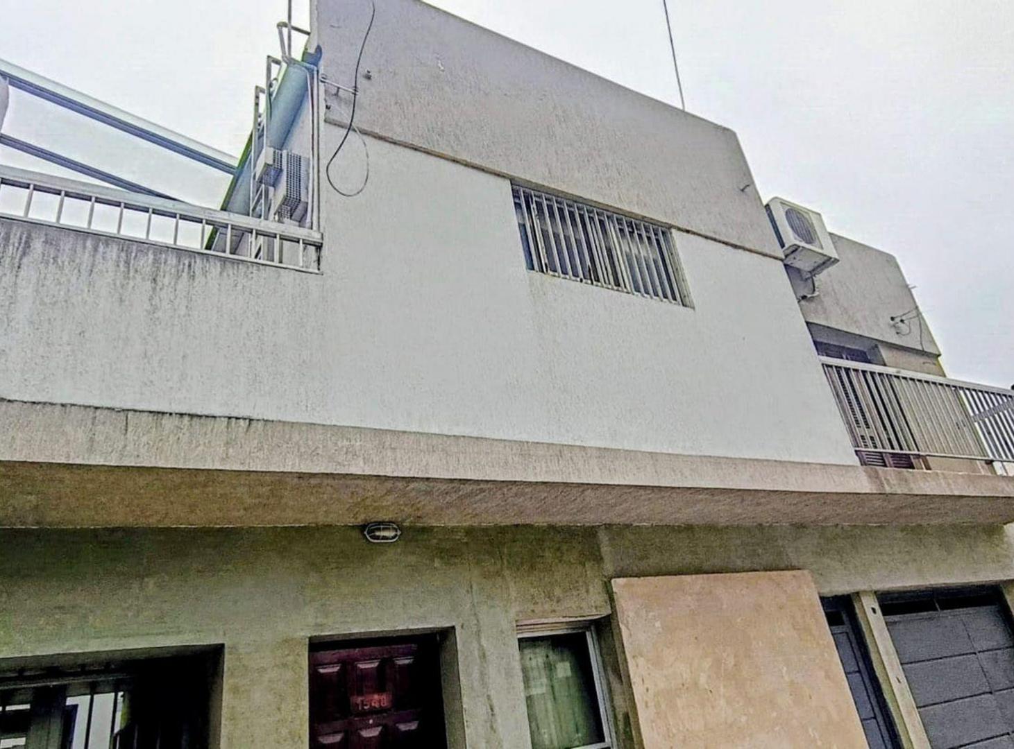 Foto de ALQUILER PH EN P. A. 4 DORMITORIOS BARRIO SUR, imagen 1