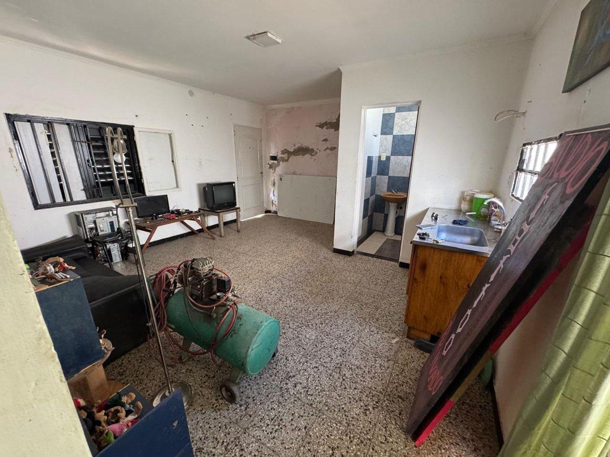 Foto de SE VENDE CASA EN AYACUCHO AL 3900 SANTA FE CAPITAL, imagen 1