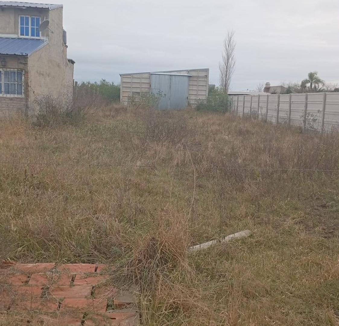 Foto de GALPON EN VENTA EN BARRIO TEMBEI PORA, imagen 2