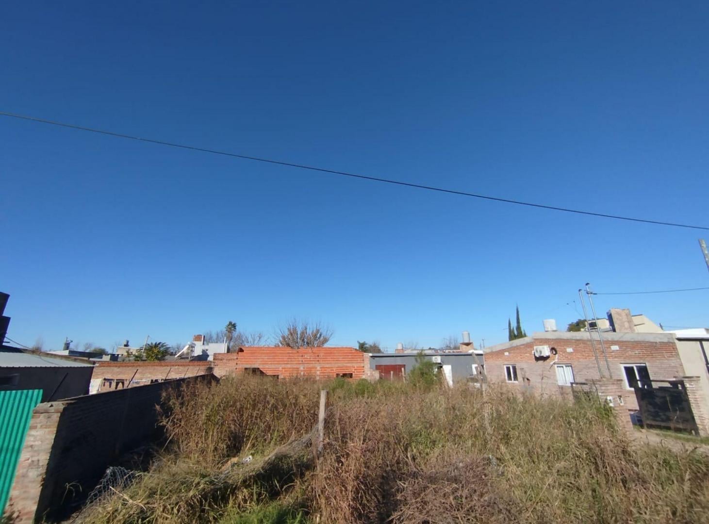 Foto de TERRENO EN VENTA EN ZONA DE LA ESMERALDA SANTA FE, imagen 2