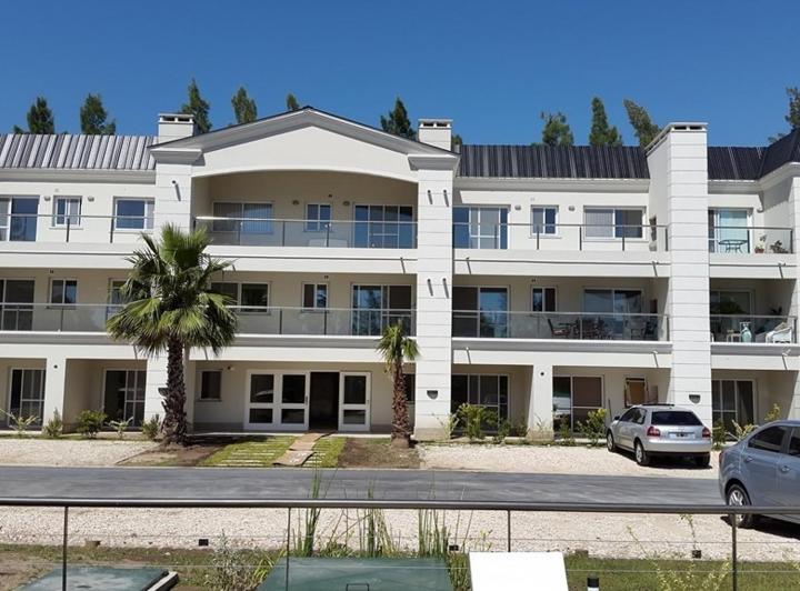 DEPARTAMENTO BOULEVARD DEL SOL EN ALQUILER