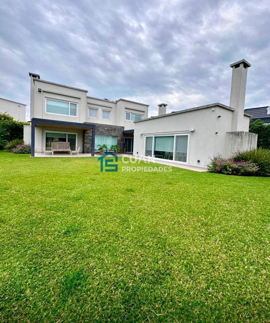 CASA EN VENTA, Ayres plaza CUAN PROPIEDADES