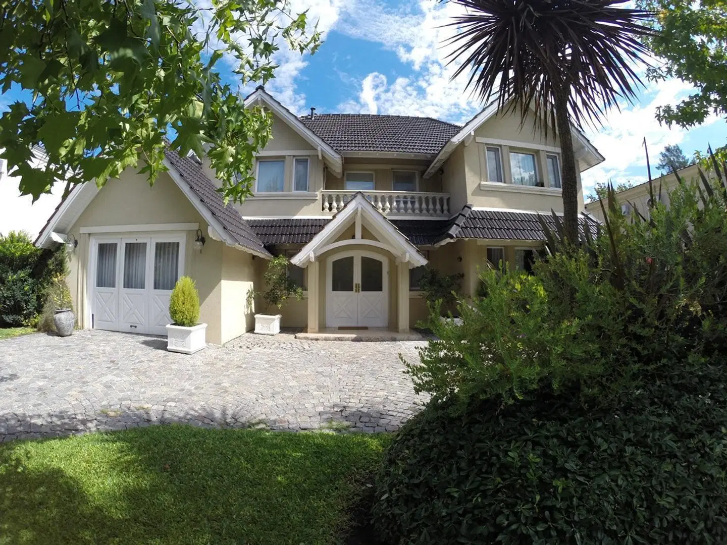 El Establo casa en alquiler - CUAN PROPIEDADES 1