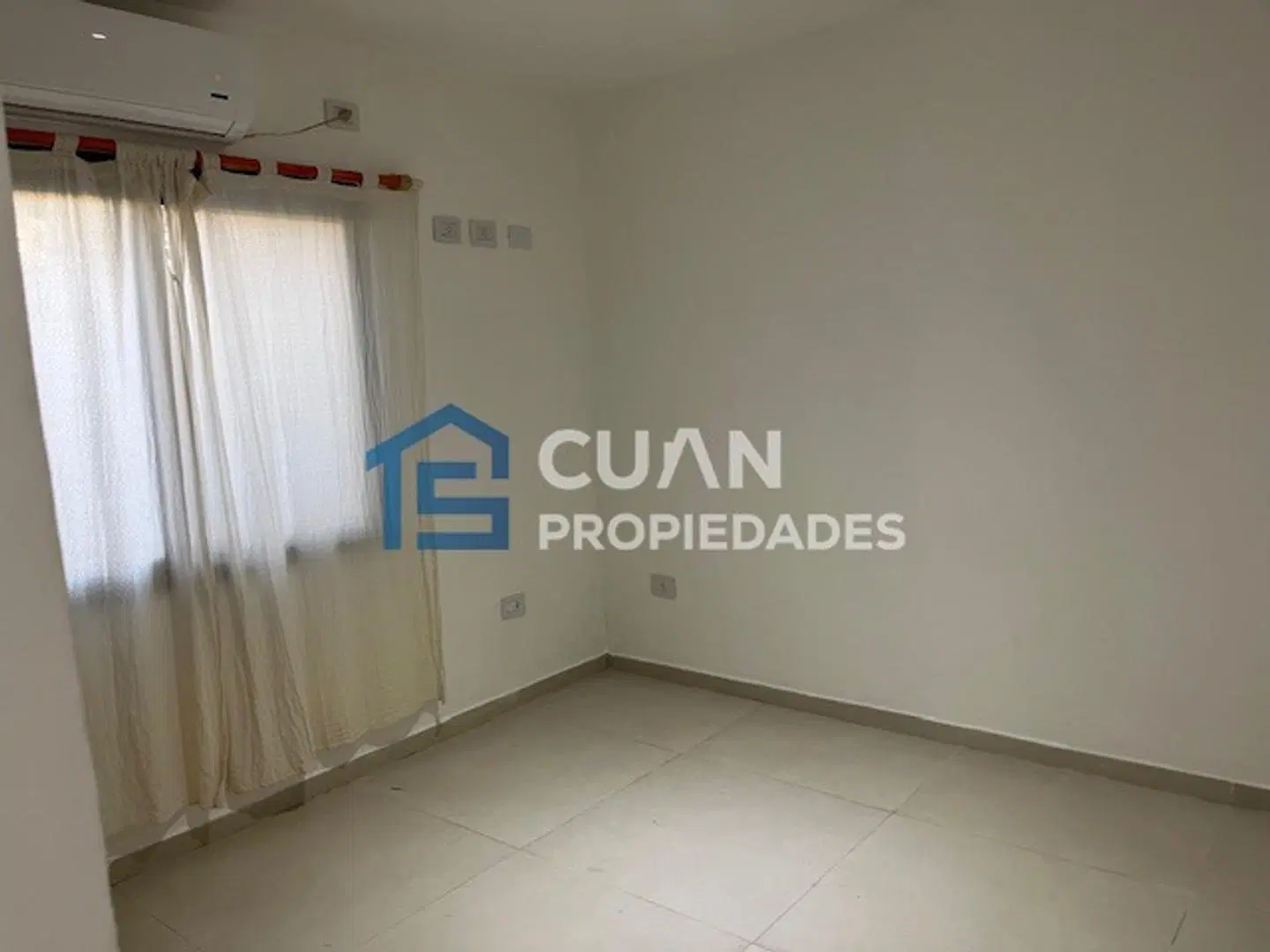 CASA EN ALQUILER LOS ARCES - CUAN PROPIEDADES 8