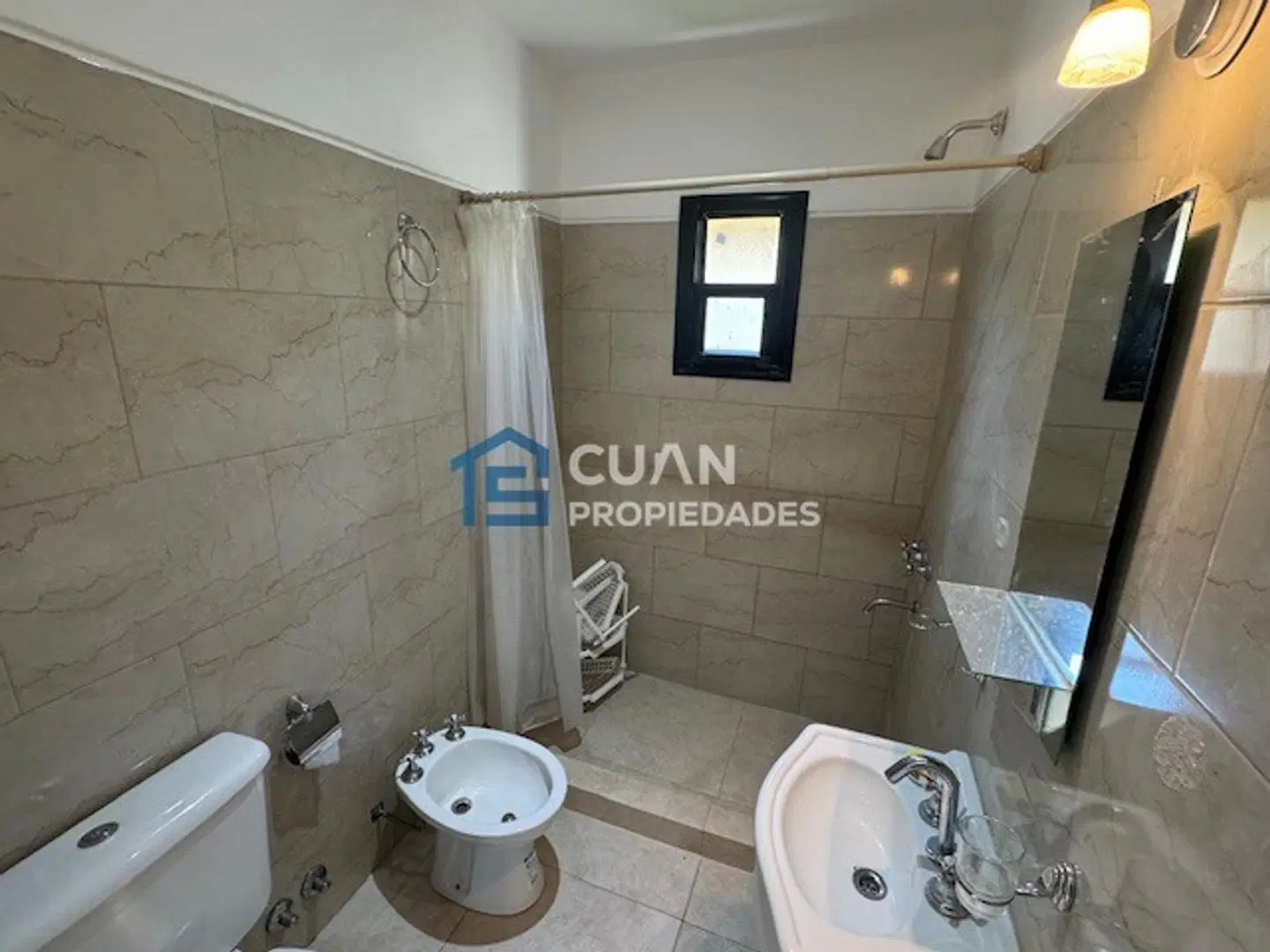 CASA EN VENTA LOS ARCES - CUAN PROPIEDADES 8