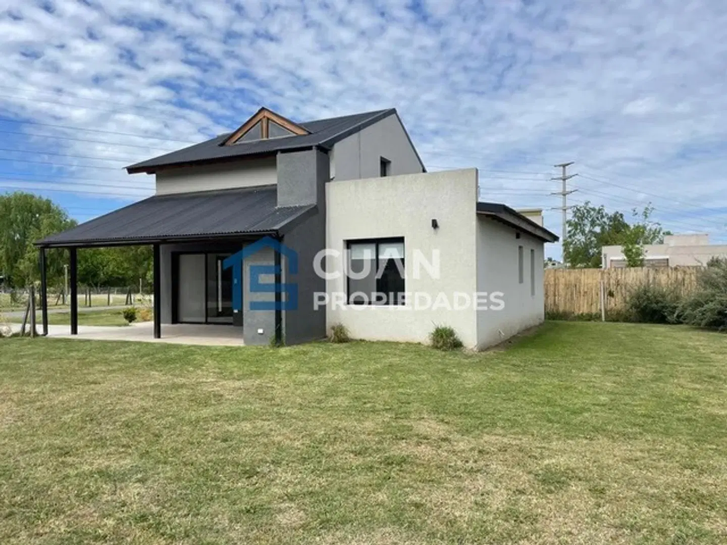 Casa en venta Los Arces La Cañada de Pilar CUAN PROPIEDADES 2
