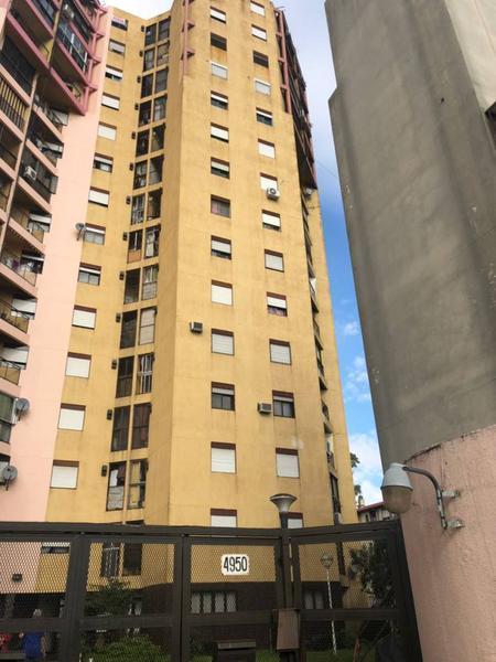 Foto de VENTA CON RENTA DE DEPARTAMENTO EN SAN MARTIN, imagen 1
