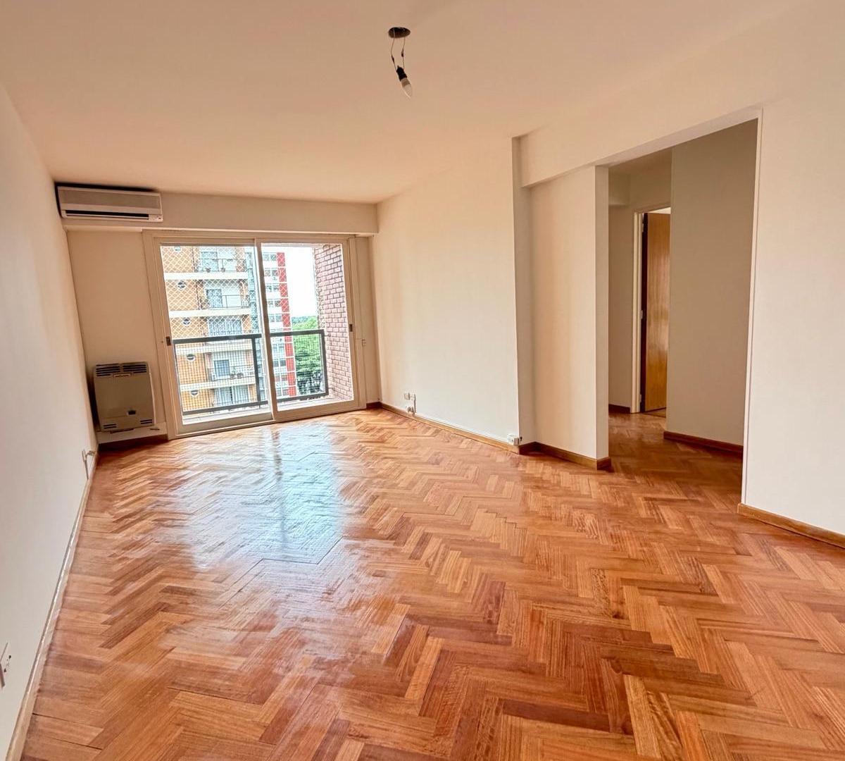Foto de VENTA DEPARTAMENTO 3 AMBIENTES ACASSUSO SAN ISISDRO, imagen 4