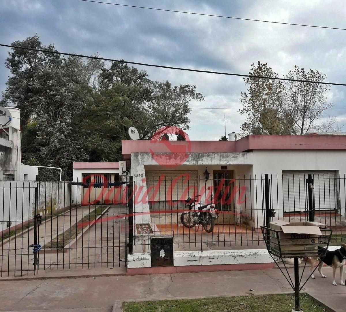 Oportunidad/venta de Casa en Inmejorable Zona 4