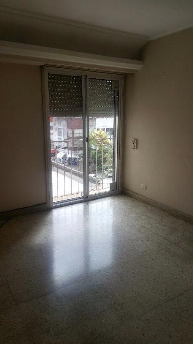 OFERTON a 1 CUADRA DE LA ESTACION LANUS