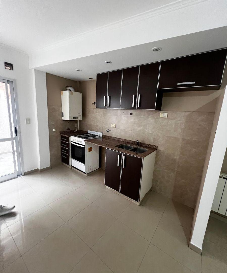 Foto de Excelente departamento con cochera en complejo, imagen 4