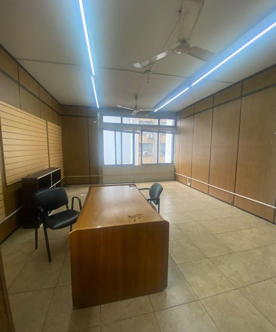 Foto de Oficina Venta Balvanera Luminosa Oportunidad, imagen 2