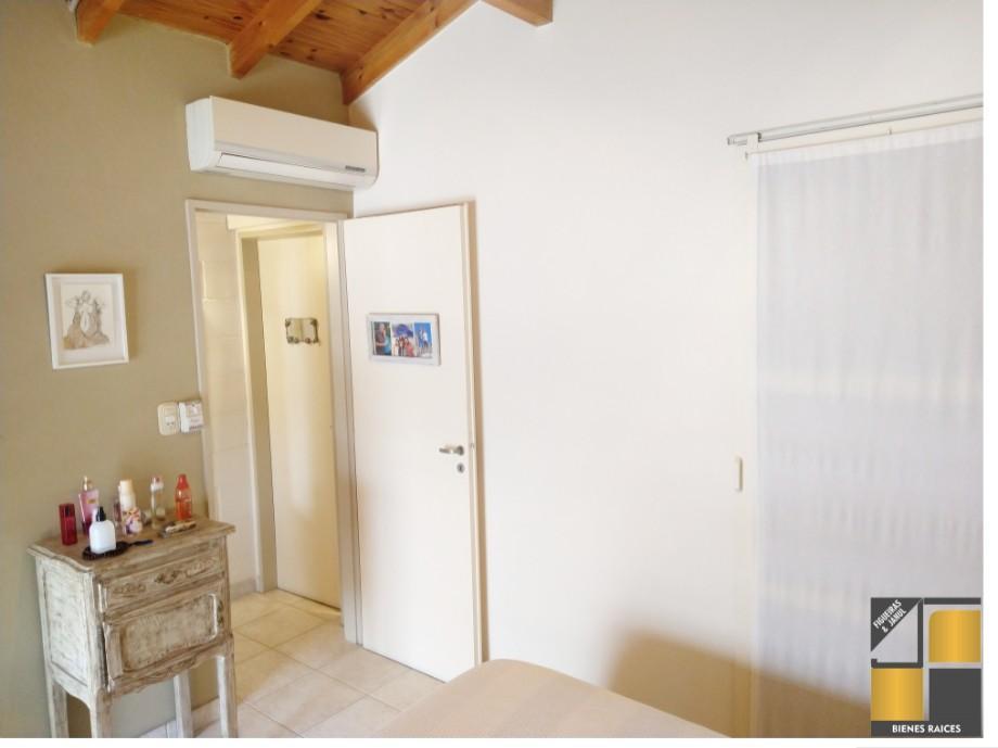 Departamento en Venta en Valentin Alsina 2