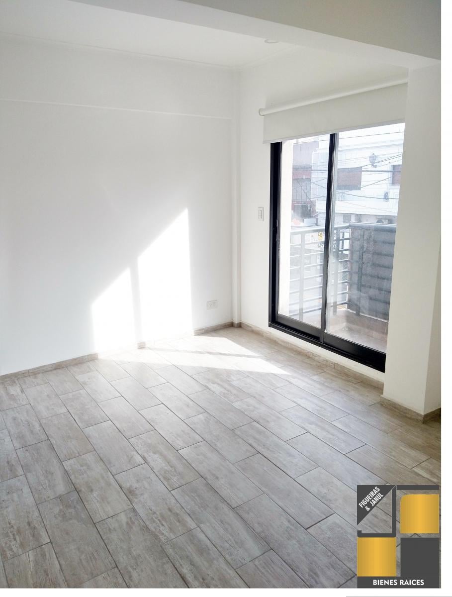 Foto de PISO 3 AMBIENTES A ESTRENAR EN EL CENTRO DE VALENTIN ALSINA!!!, imagen 3
