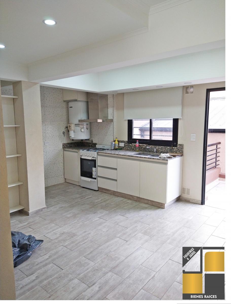 Foto de PISO 3 AMBIENTES A ESTRENAR EN EL CENTRO DE VALENTIN ALSINA!!!, imagen 4