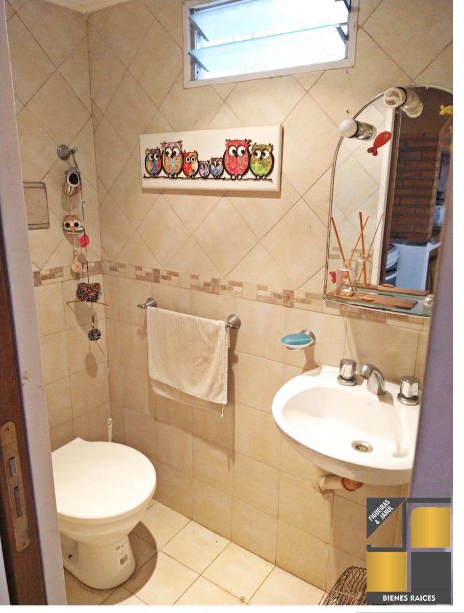 HERMOSA CASA TIPO AMERICANA 3 AMBIENTES