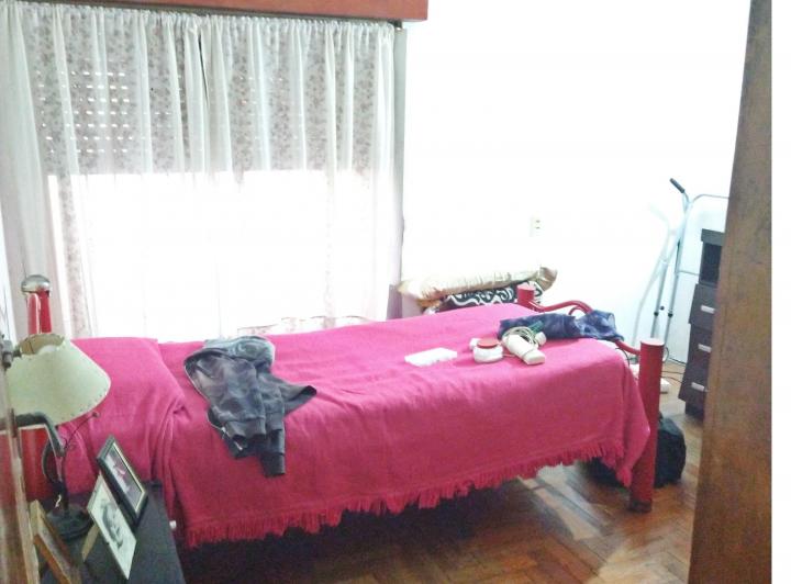 CASA 3 AMBIENTES A MTS. DE AV. RIVADAVIA !!! 5