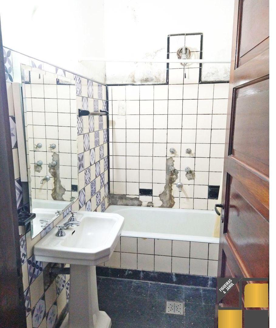Foto de TIPO CASA CON GARAGE, A MTS. DE AV. R. DE ESCALADA !!!, imagen 3