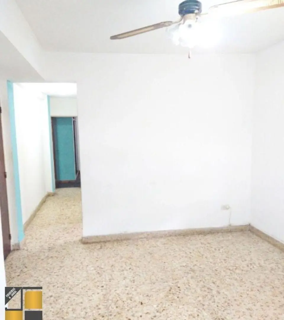 Departamento de 45 m² con 1 dormitorio en alquiler en Lanús Oeste 3