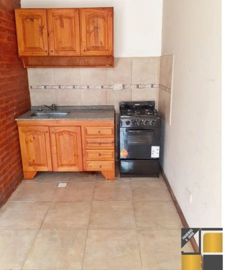 DEPARTAMENTO 2 AMBIENTES A METROS DE AV. MAXIMO PAZ Y SAN MARTIN !!! 3