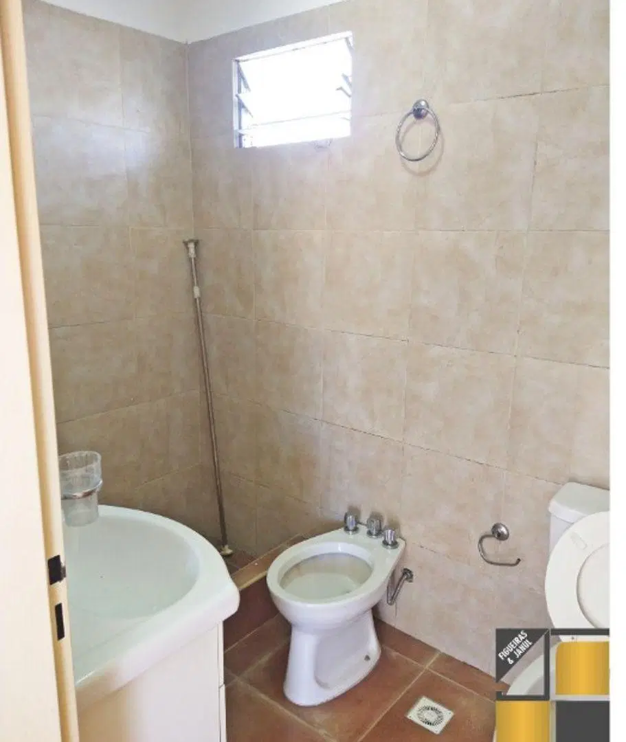 DEPARTAMENTO 2 AMBIENTES A METROS DE AV. MAXIMO PAZ Y SAN MARTIN !!! 4