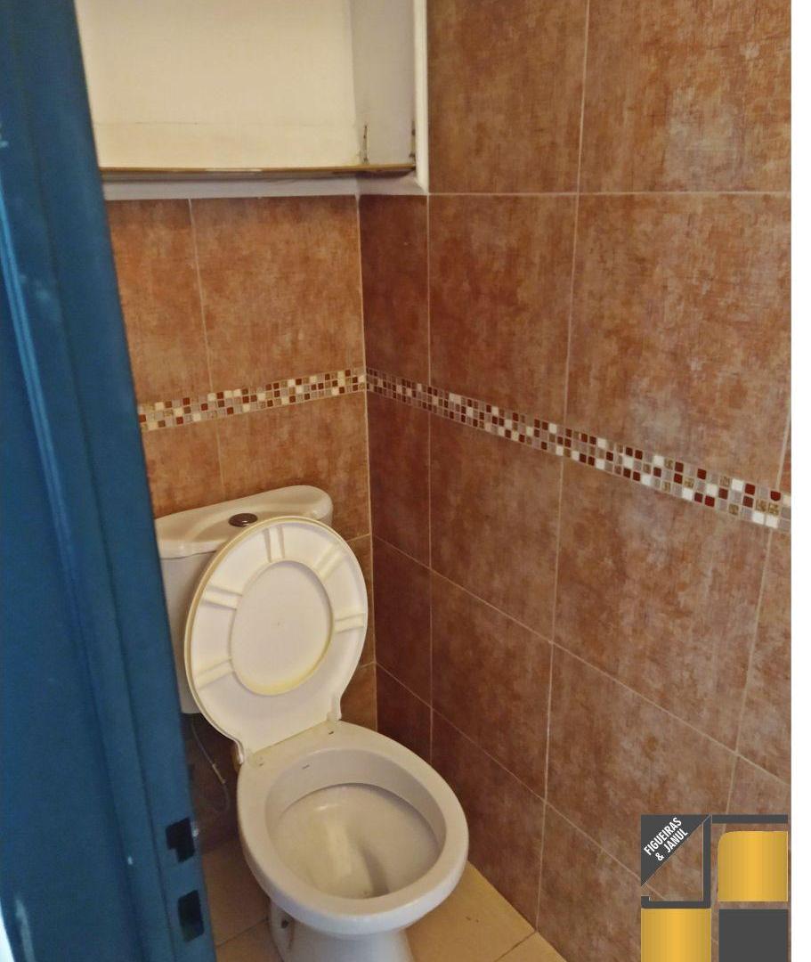 Foto de DUPLEX 2 AMBIENTES Y 1/2 A MTS. DE AV. SAN MARTIN Y R. DE ESCALADA !!!, imagen 4