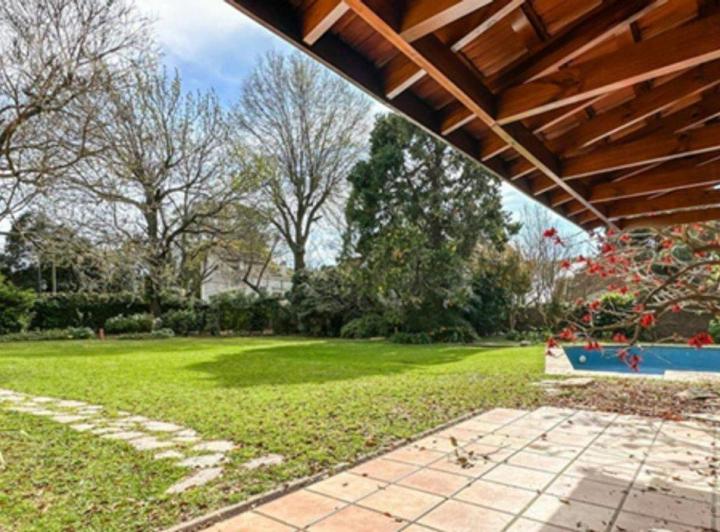 CASA 6 AMBIENTES ALQUILER BECCAR 3