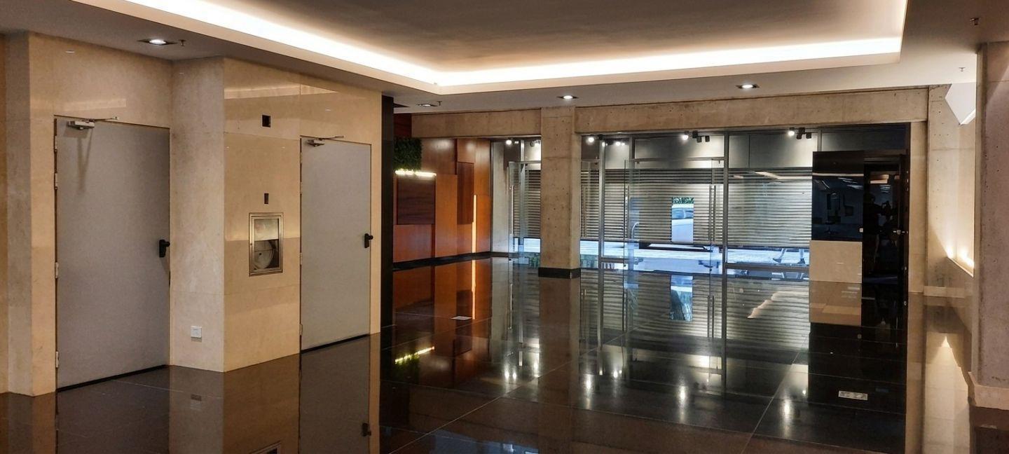 Alquiler 4100 m2 oficinas a estrenar Nuevo distrito Inteligencia Artificial