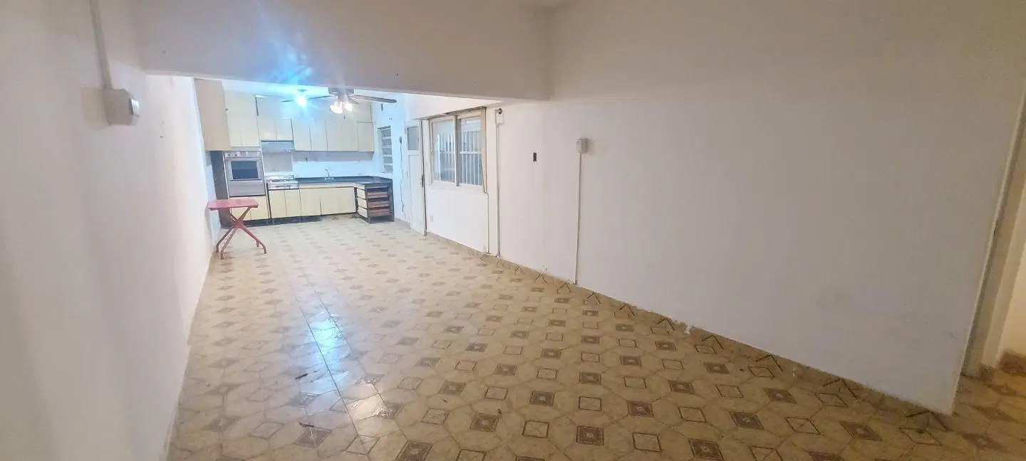 Venta de PH 2 Ambientes Moreno 8