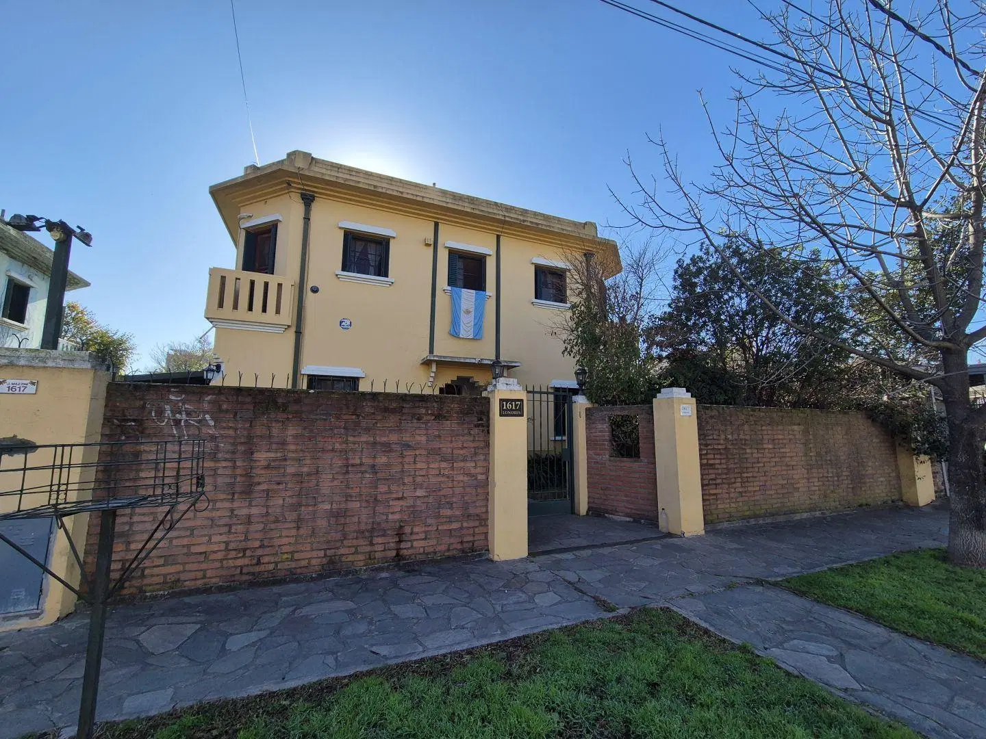 VENTA CASA 6AMB PILETA QUINCHO HURLINGHAM 4