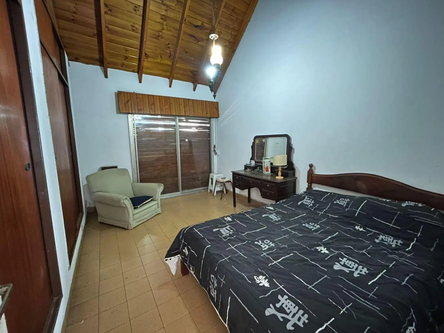 Venta casa 5amb Parque Hurlingham 5