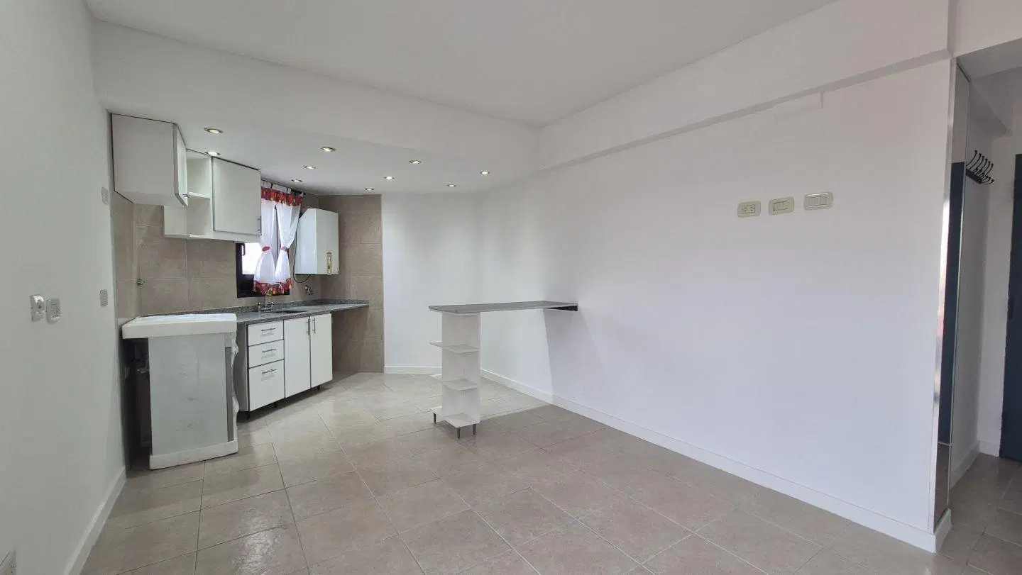 Venta Depto 2amb Pileta Cochera Balcon Aterrazado Villa Ortuzar 4