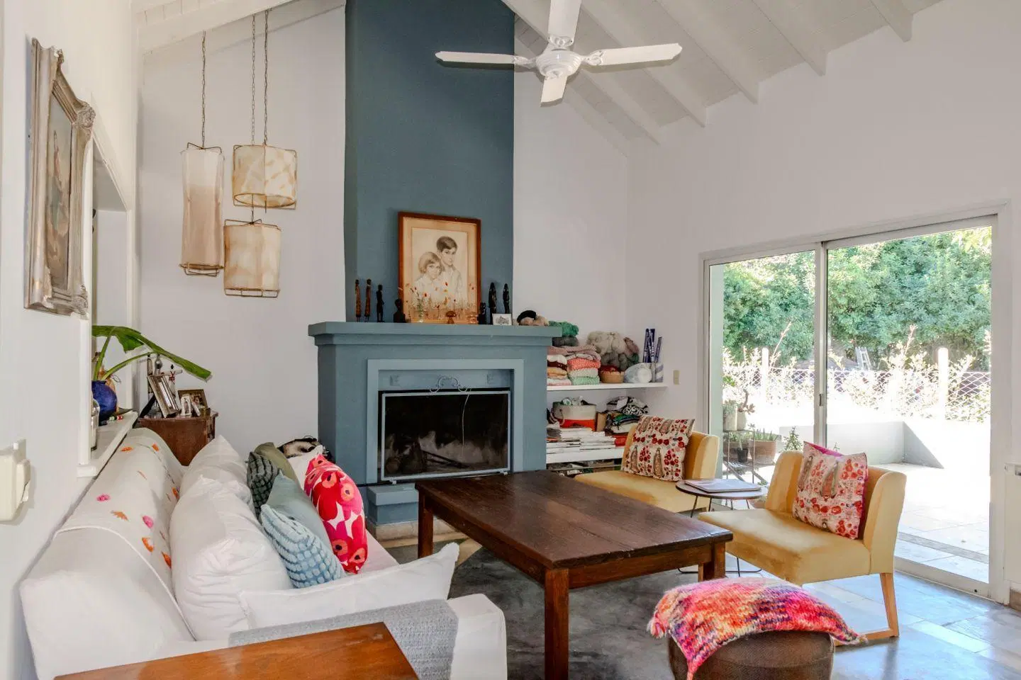 Venta Casa Azul en Barrio Cerrado Tortugas Chico Pilar 2