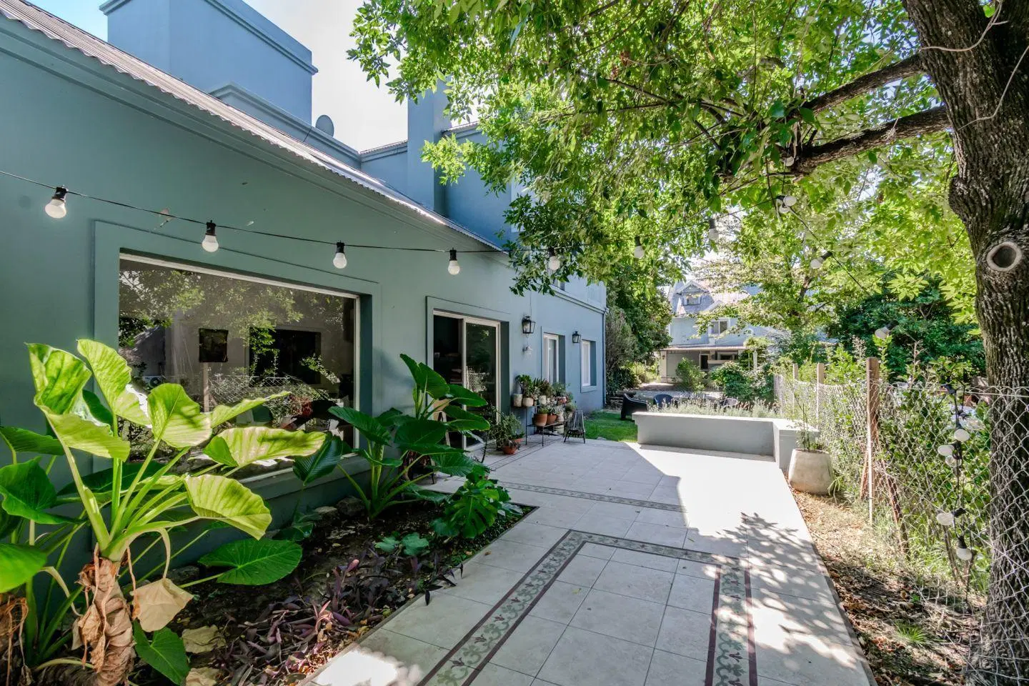 Venta Casa Azul en Barrio Cerrado Tortugas Chico Pilar 4
