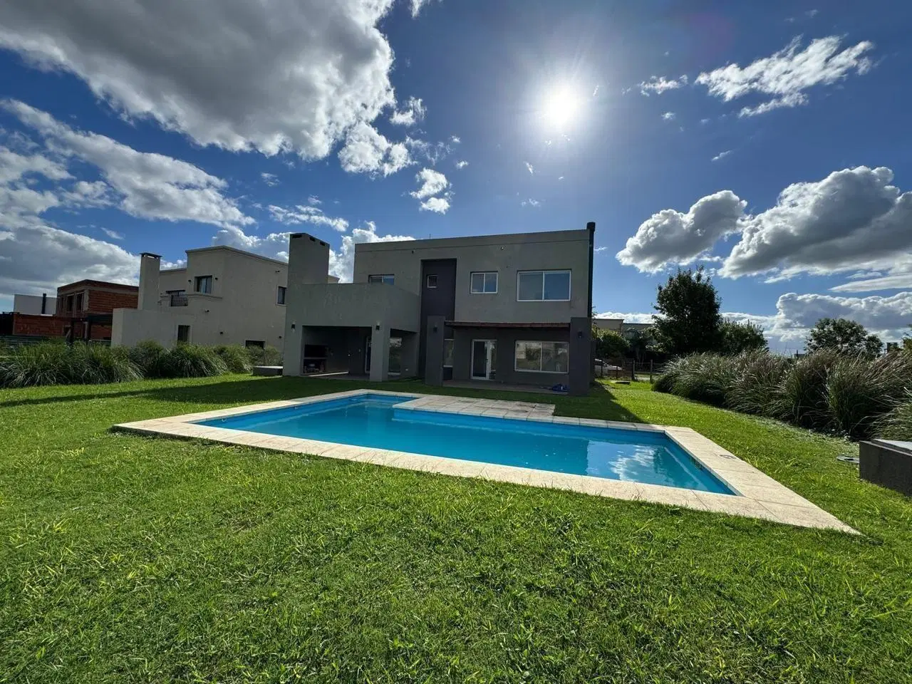 Venta casa 5amb Area5 Frente laguna Barrio San Matias Belen de Escobar 3