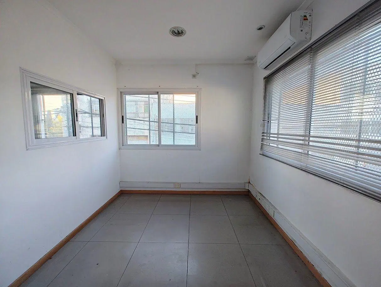 Venta Galpón/Depósito industrial Villa Martelli- Vicente López 8