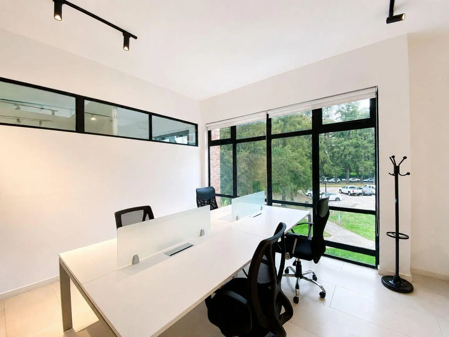 Alquiler oficina 104 M2 Edificio INSIGNIA M3 Parque Empresarial Austral Pilar 3