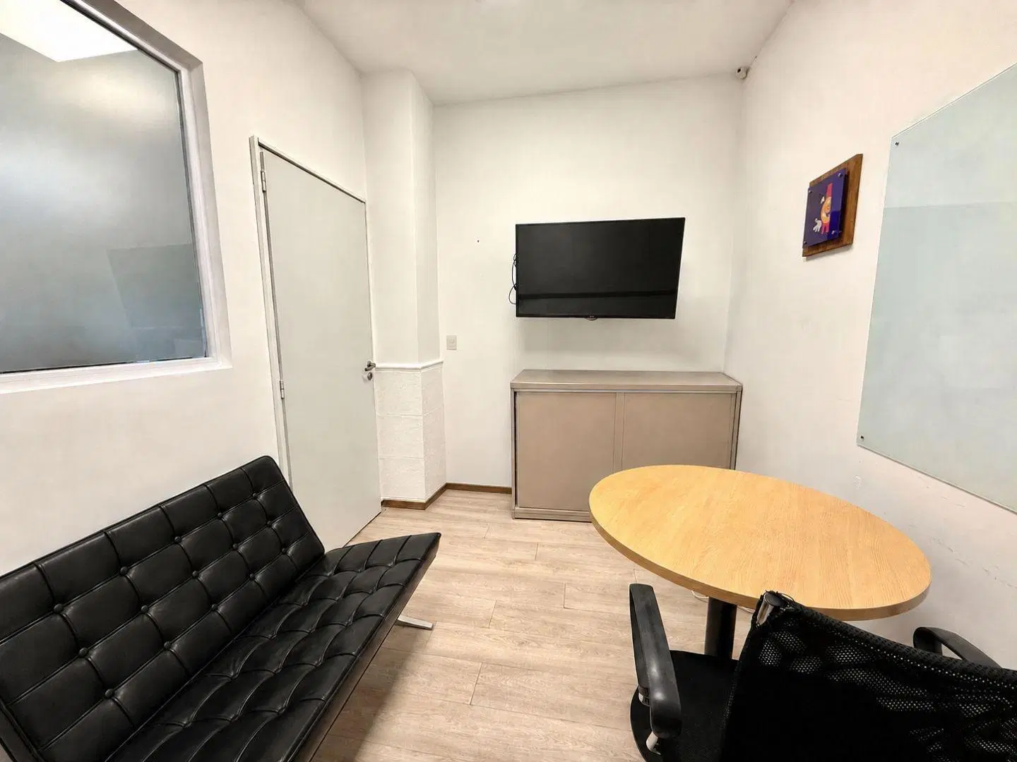 Alquiler oficina 60m2 Edificio INSIGNIA M3 en Parque Empresarial Austral, Pilar 8