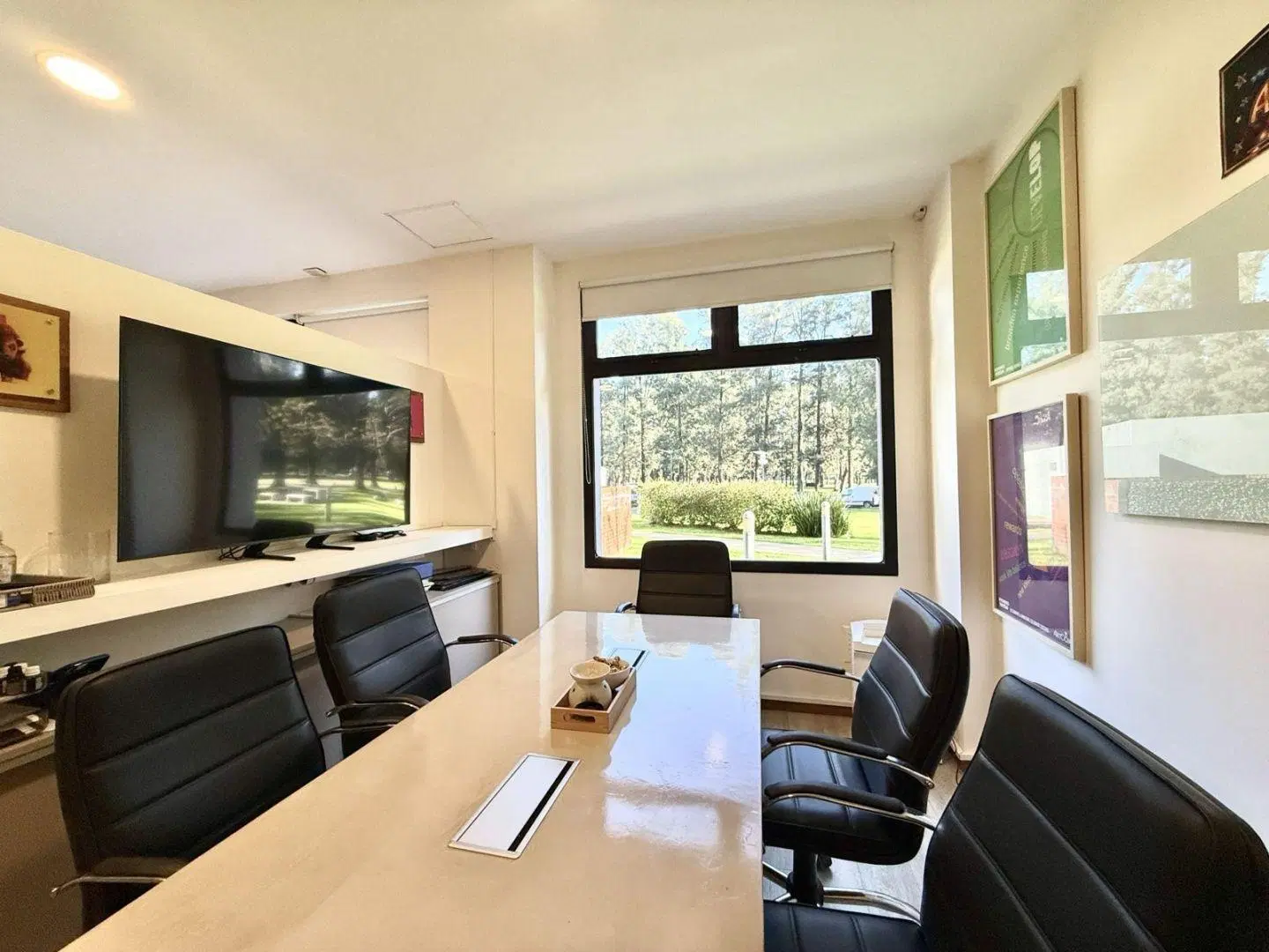 Alquiler oficina 60m2 Edificio INSIGNIA M3 en Parque Empresarial Austral, Pilar 5
