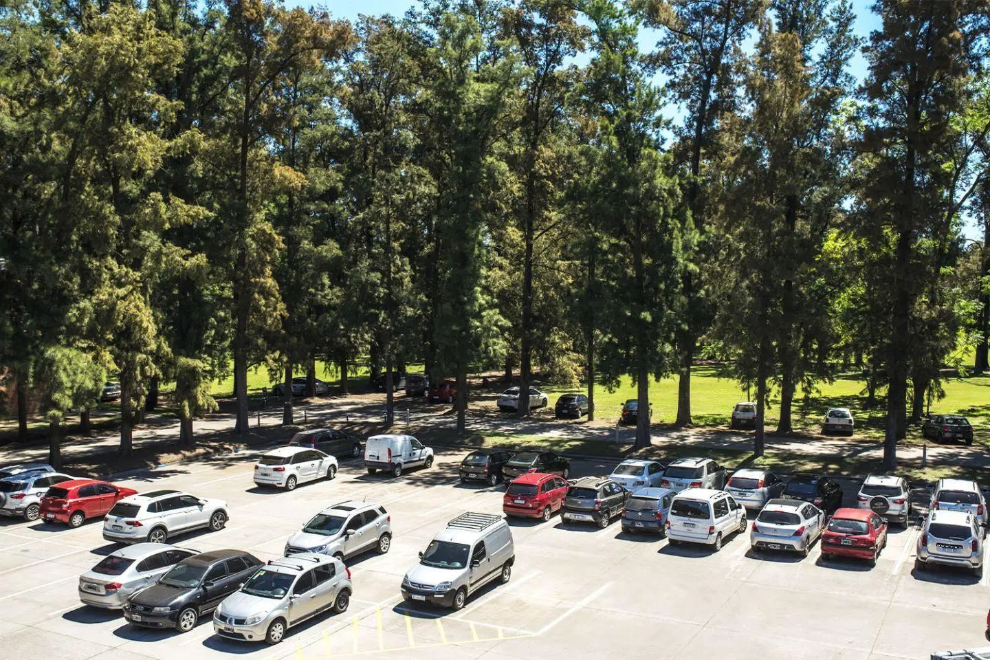 Alquiler oficina 60m2 Edificio INSIGNIA M3 en Parque Empresarial Austral, Pilar 8