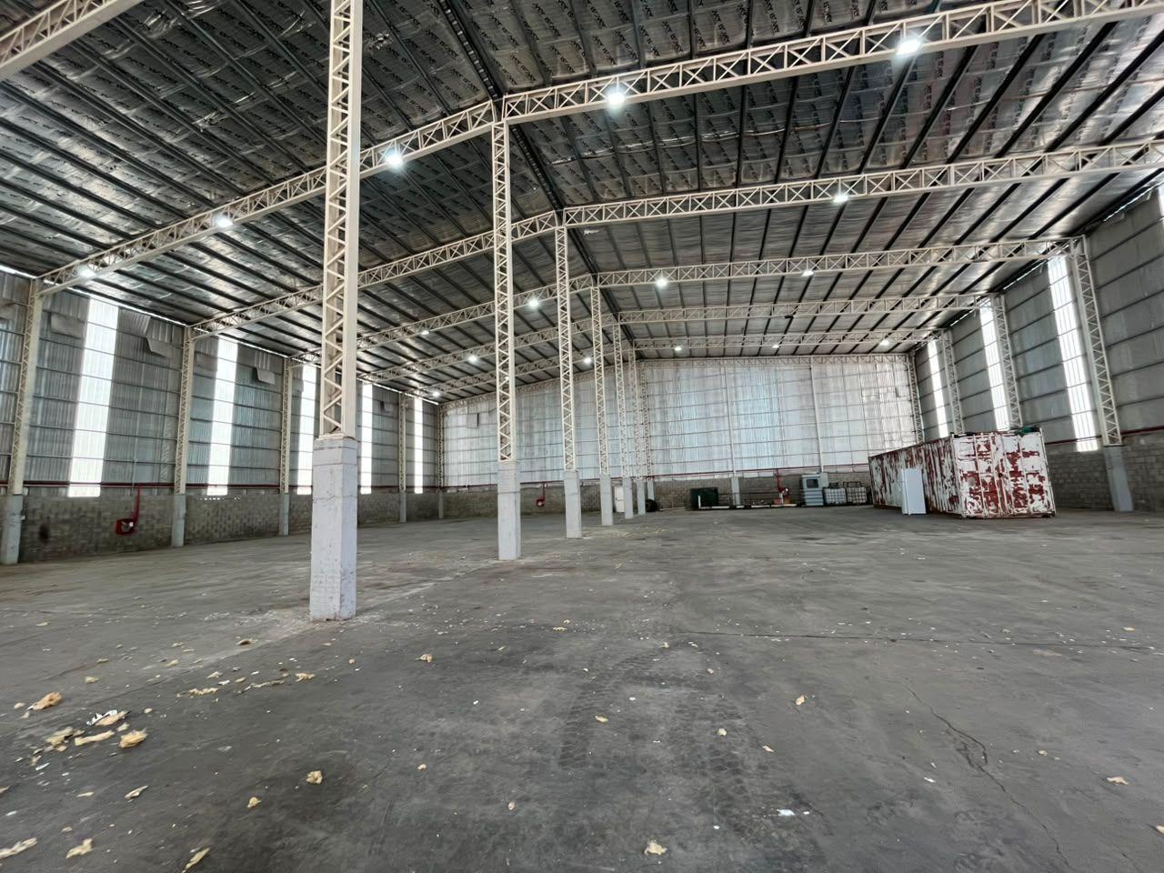 Foto de Alquiler de Galpon 1500m2 Parque Ebapi Buen Ayre, imagen 2