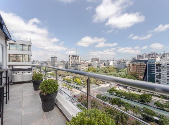 Exc oficina sobre Pellegrini, vista única y doble terraza! POSIB TRANSF EN VIVIENDA 2