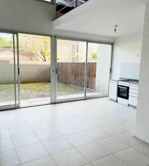 3 AMBIENTES - JARDIN - COCHERA - AMENITIES - PILAR CENTRO 5