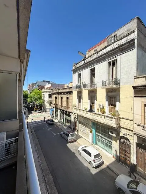 MONO MODERNO AMOBLADO Y EQUIPADO CON BALCON MONSERRAT - SAN TELMO - DISP 10-03-2026 3