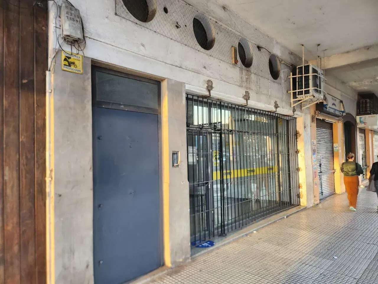 Oficina y Local Comercial - PH - Retiro 3