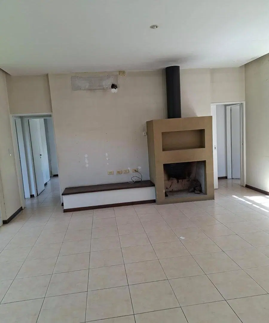3 DORMITORIOS A REFACCIONAR - PILETA - APTO  CREDITO - ROBLE JO0VEN - PILAR 2