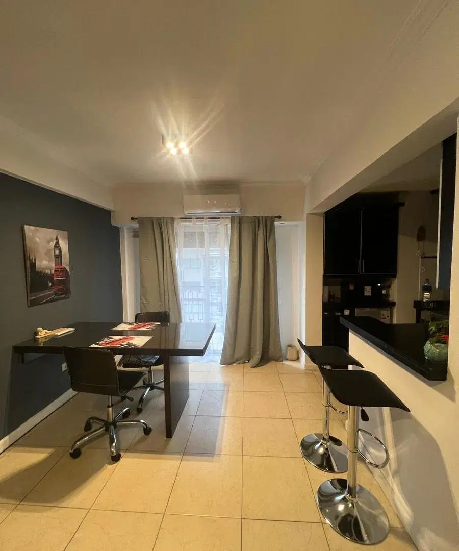 2  ambientes con balcón AMOBLADO y EQUIPADO - PALOMAR - CASEROS 3